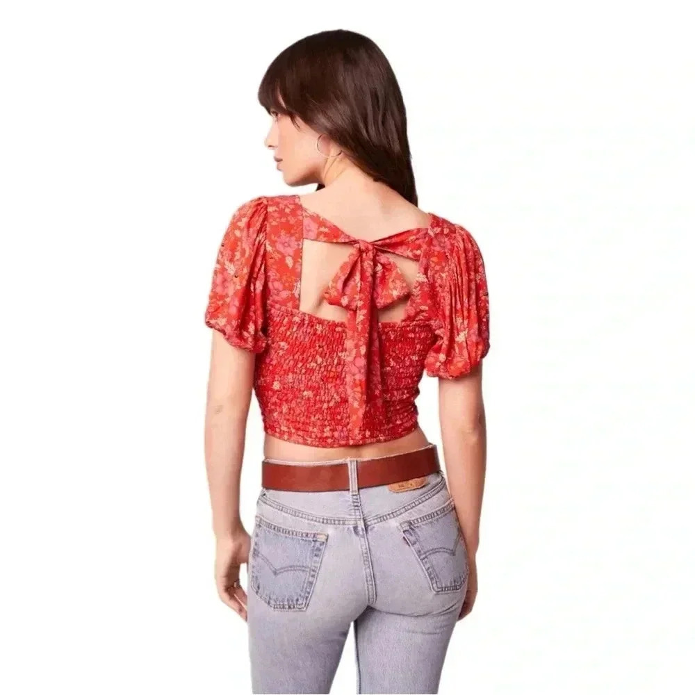 New B.O.G. Collective Band Of The Free Boho Red Floral Blouse Smocked Crop Sz M - Picture 4 of 13